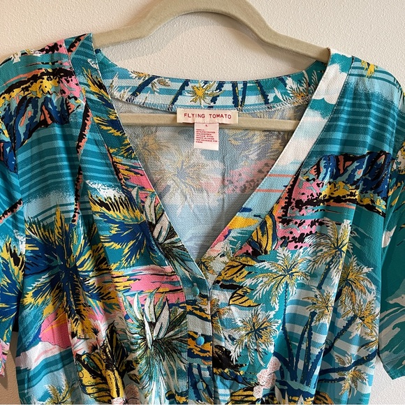 Flying Tomato Palm tree beachy romper size L - Picture 2 of 10